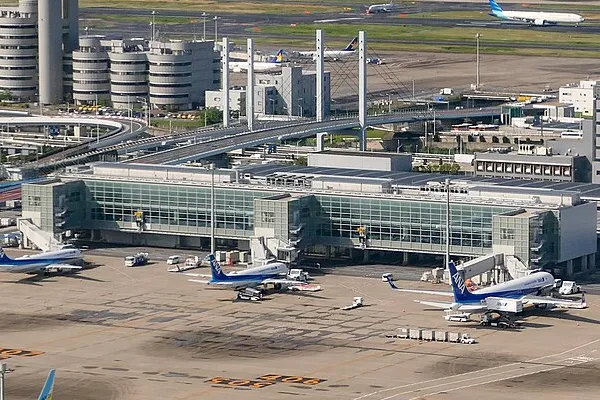 空気清浄機なら臭いを分解する消臭機能をもつエアバース